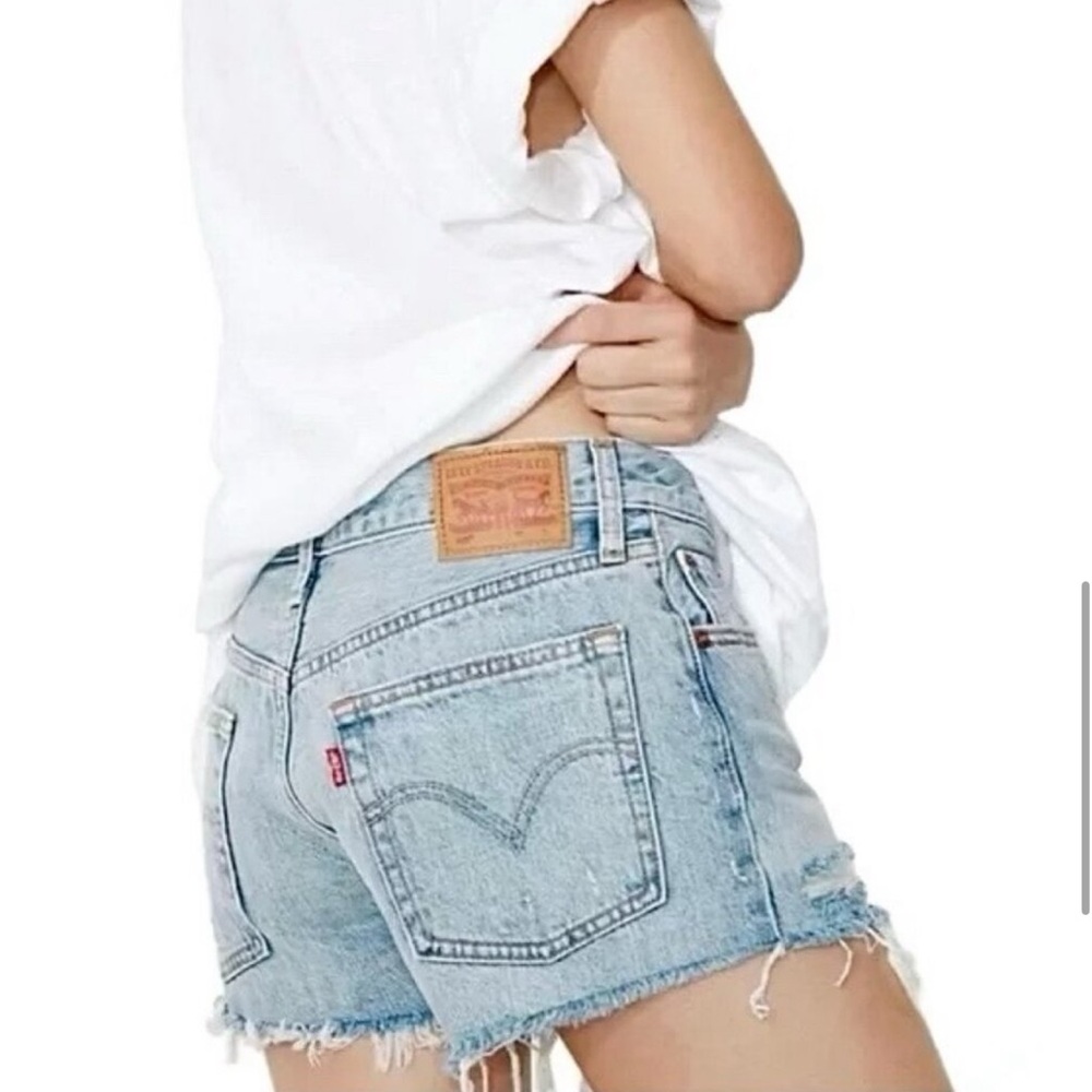 Levi's Distressed Denim 501 Shorts, Size 27 - Picture 3 of 12